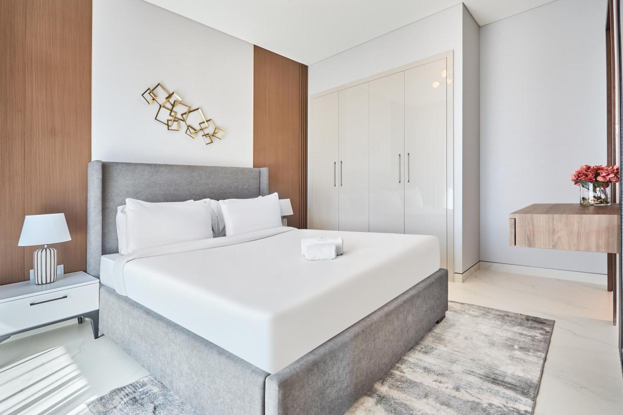 Apartment By Latinem Luxury 1br Cvg 2409 Near Burj Khalifa